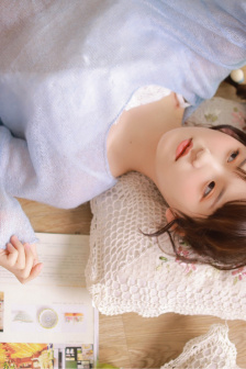 调皮的女友